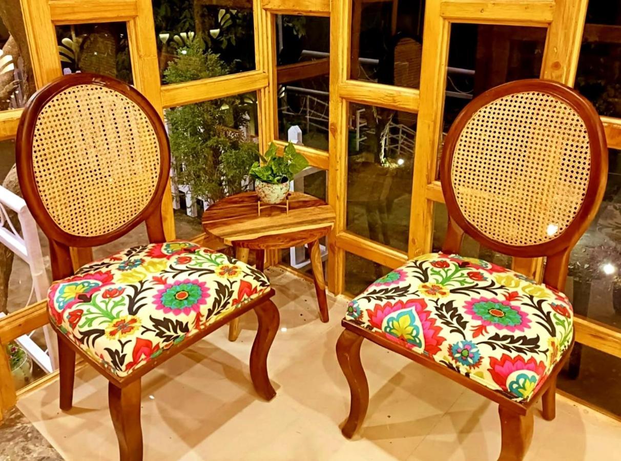 Aaroham Resort, Shimla Exteriör bild