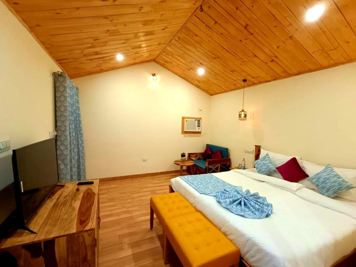 Aaroham Resort, Shimla Exteriör bild