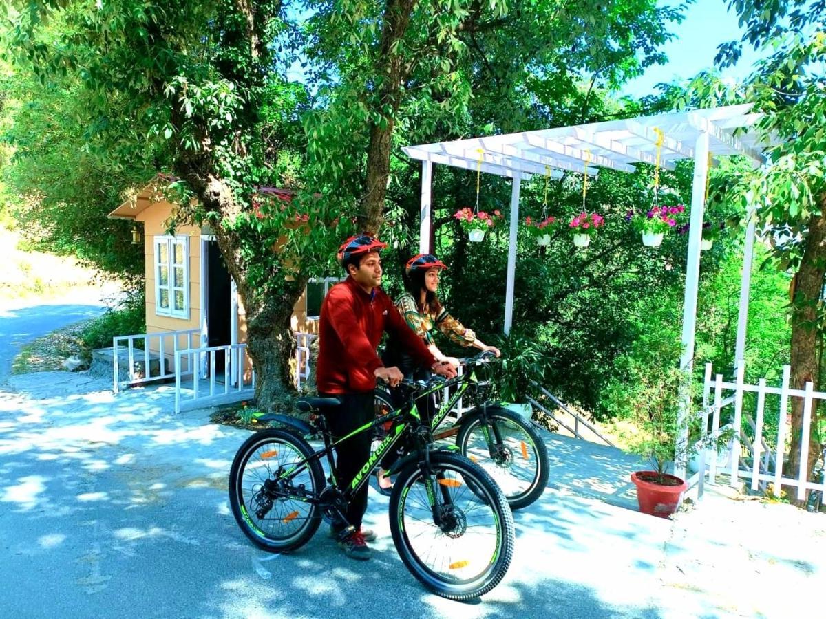 Aaroham Resort, Shimla Exteriör bild