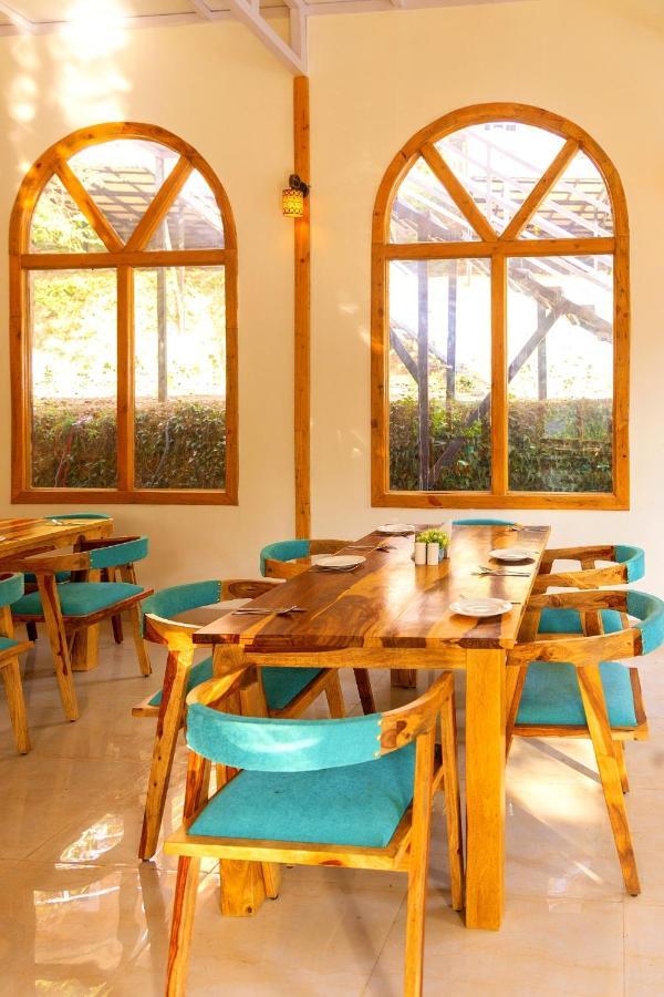 Aaroham Resort, Shimla Exteriör bild